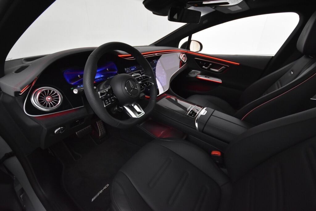 Mercedes-Benz EQE 2022 Mercedes-AMG 43 4Matic **Hyperscreen, HUD, AMG+Night, Premium Plus**