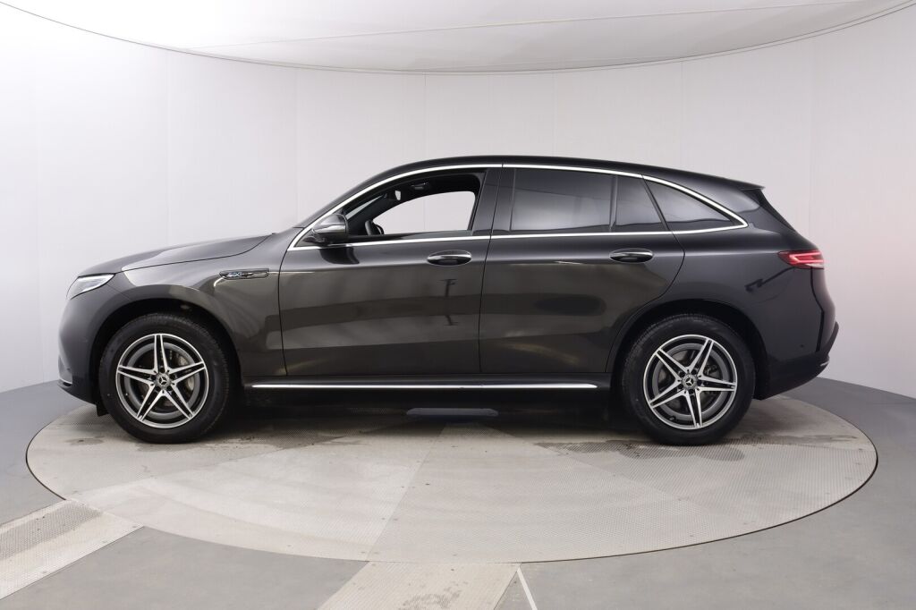 Mercedes-Benz EQC 2022 400 4Matic Business AMG **Ajoaustimet, Keyless GO, 360 kamera**
