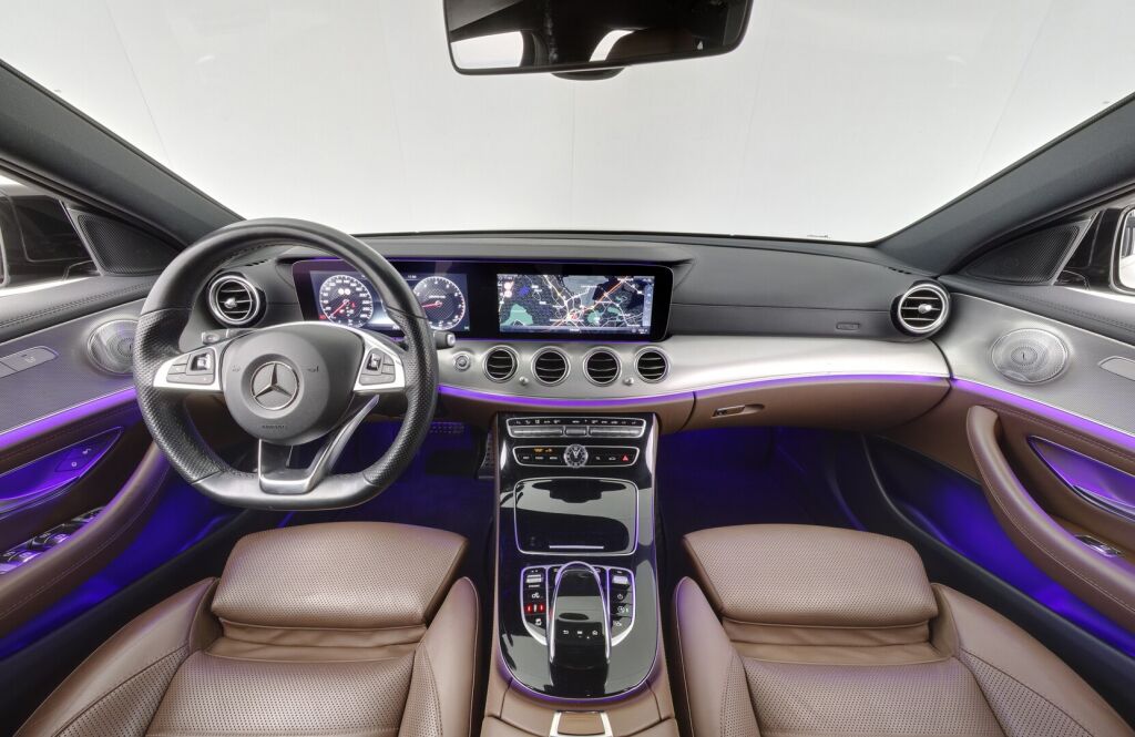 Mercedes-Benz E 2017 43 AMG 4Matic T A