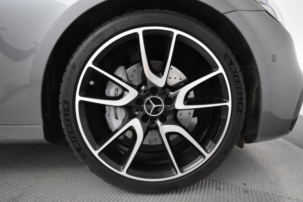Mercedes-Benz E 2017 43 AMG 4Matic T A