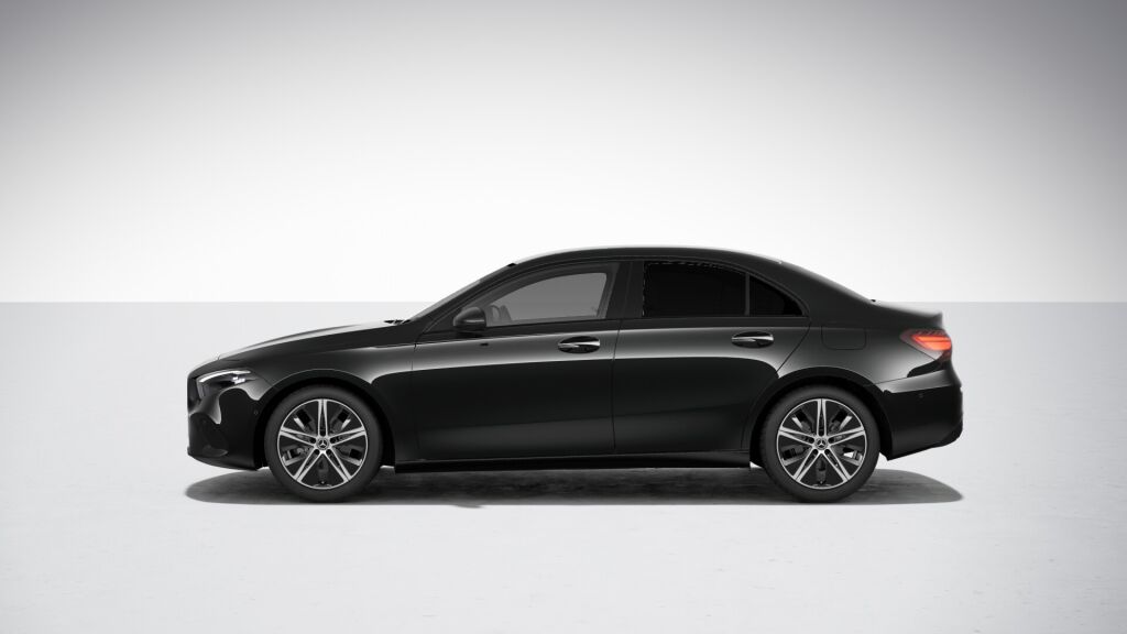 Mercedes-Benz A 2023 180 A sedan ** Uusi auto nopeaan toimitukseen **