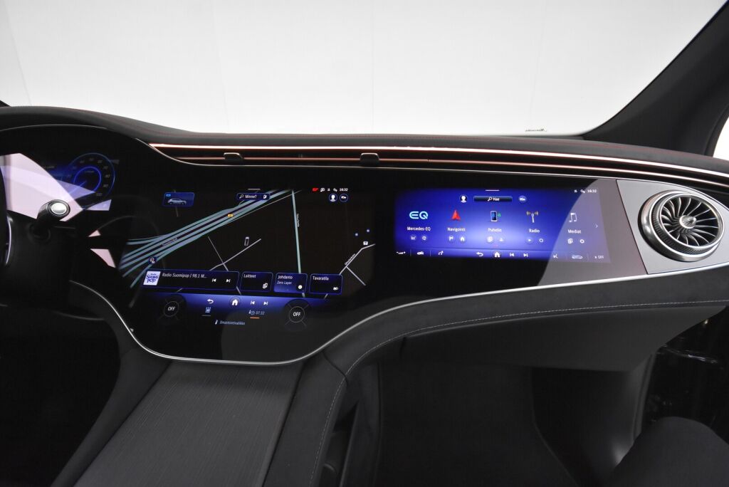 Mercedes-Benz EQS SUV 2023 580 4Matic SUV **UUTUUS NÄHTÄVÄNÄ SEKÄ AJETTAVANA HERTTONIEMESSÄ**