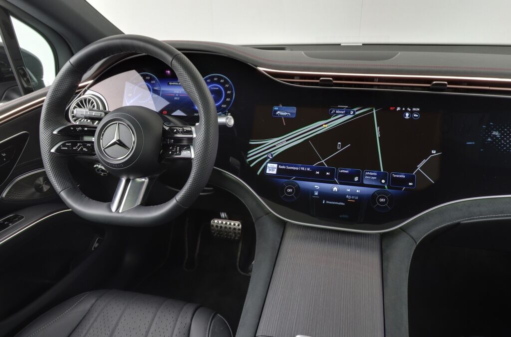 Mercedes-Benz EQS SUV 2023 580 4Matic SUV **UUTUUS NÄHTÄVÄNÄ SEKÄ AJETTAVANA HERTTONIEMESSÄ**