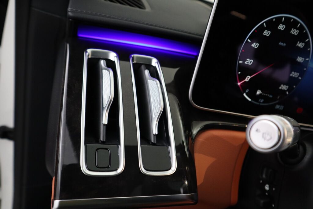 Mercedes-Benz S 2023 580 e L 4Matic