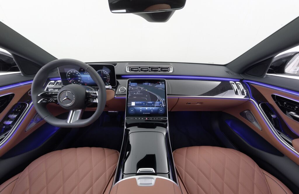 Mercedes-Benz S 2023 580 e L 4Matic