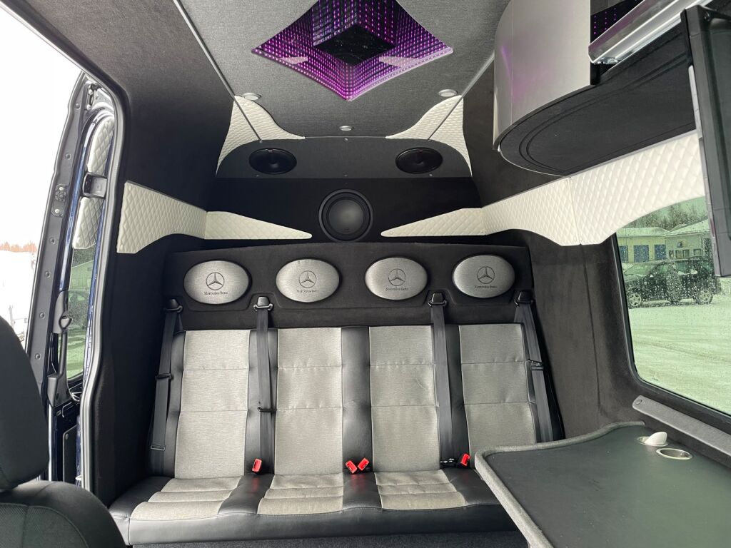 Mercedes-Benz SPRINTER 2020 319CDI RWD-3,55/43K pitkä A3 A