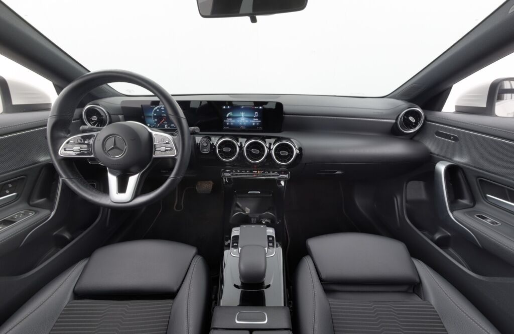 Mercedes-Benz CLA 2020 180 A Shooting Brake Business Progressive