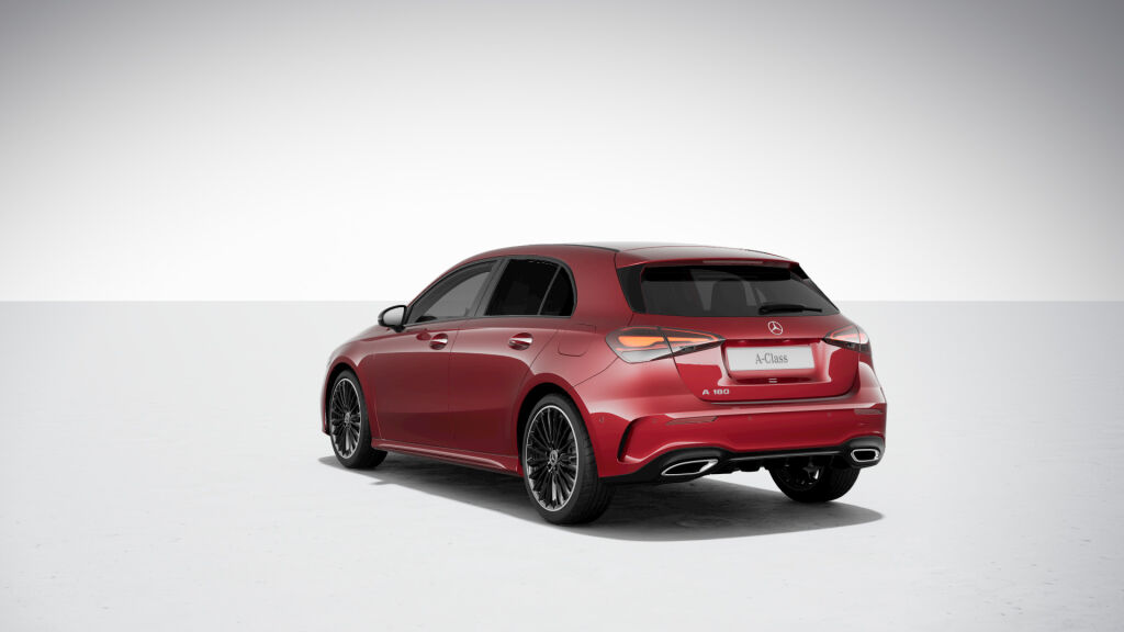 Mercedes-Benz A 2023 180 A AMG Line **Uutuus nyt nähtävillä liikkeessämme**
