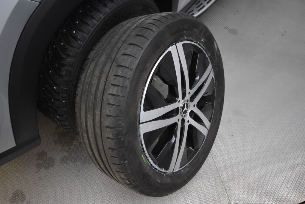 Mercedes-Benz GLE 2020 400 d 4Matic + Airmatic, 3,5tn Vetokoukku, Ajoavustimet, HUD