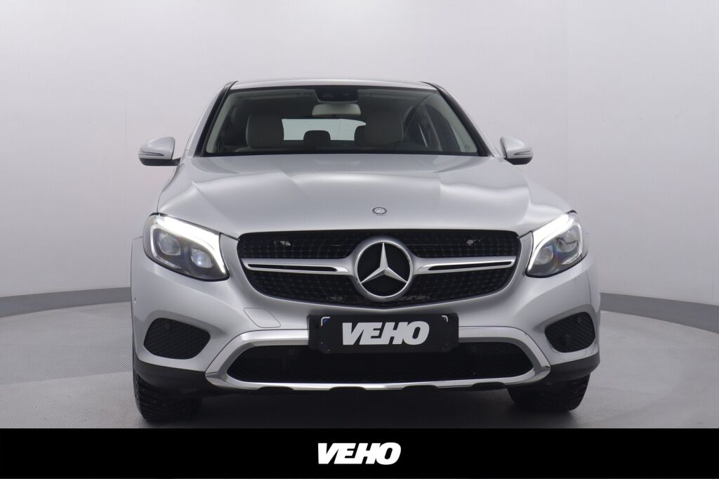 Mercedes-Benz GLC 2017 220 d Coupé 4Matic A Premium Business