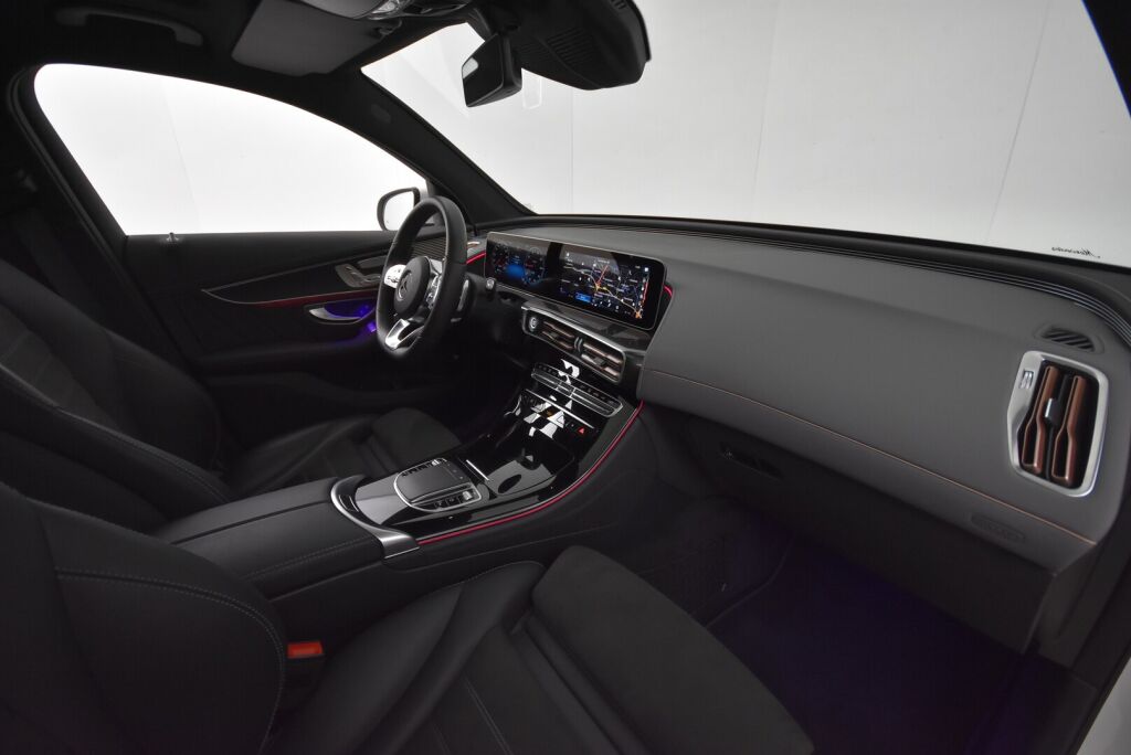 Mercedes-Benz EQC 2020 400 4Matic AMG + 21"AMG, Ajoavustimet, Keyless Go, 360 Kamera, Muistipaketti