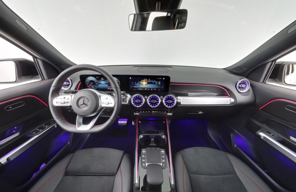 Mercedes-Benz GLB 2023 180 A Business AMG ** Uusi auto nopeaan toimitukseen **