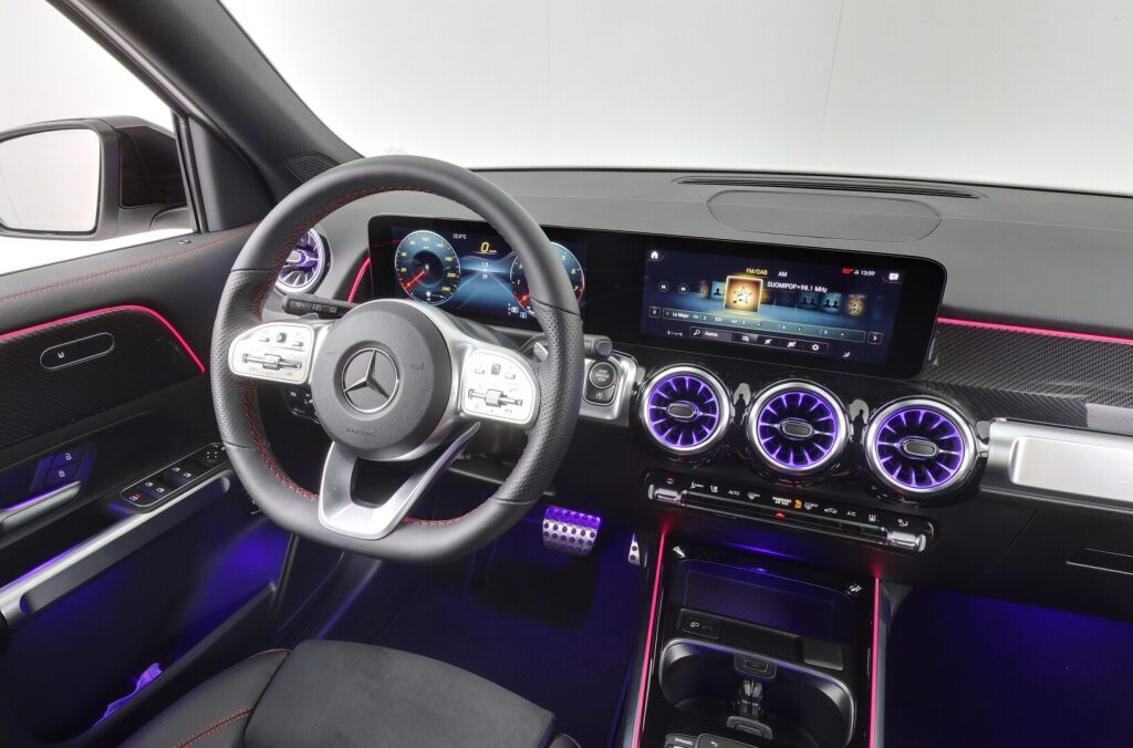 Mercedes-Benz GLB 2023 180 A Business AMG ** Uusi auto nopeaan toimitukseen **