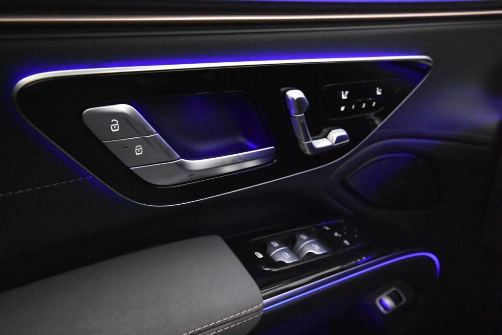 Mercedes-Benz EQS 2023 350 ** Uusi auto nopeaan toimitukseen **