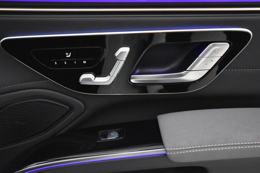 Mercedes-Benz EQS 2023 350 ** Uusi auto nopeaan toimitukseen **