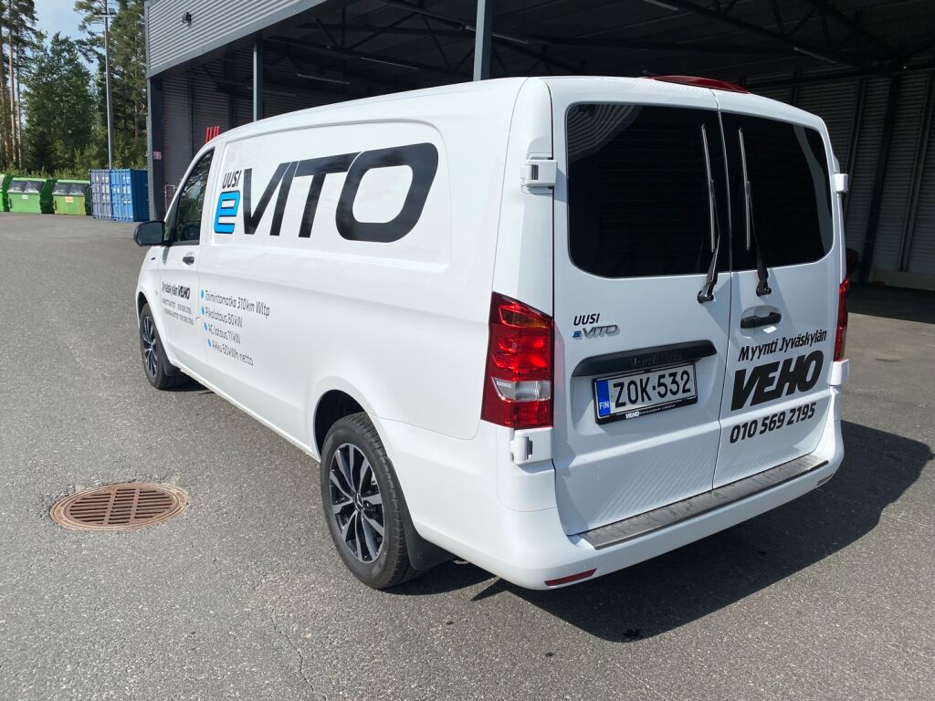 Mercedes-Benz VITO 2022 eVITO FWD-3,2/34K pitkä A3